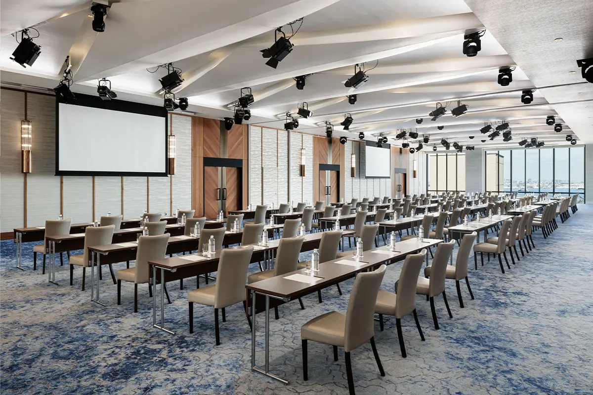 グランドボールルーム