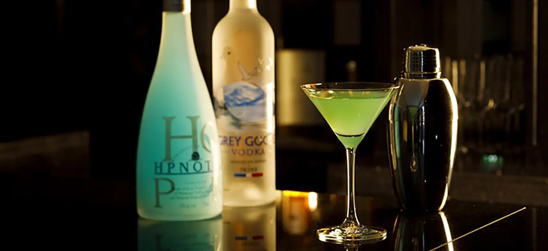 バックグラウンド