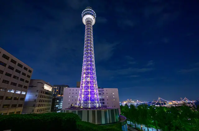 横浜マリンタワー
